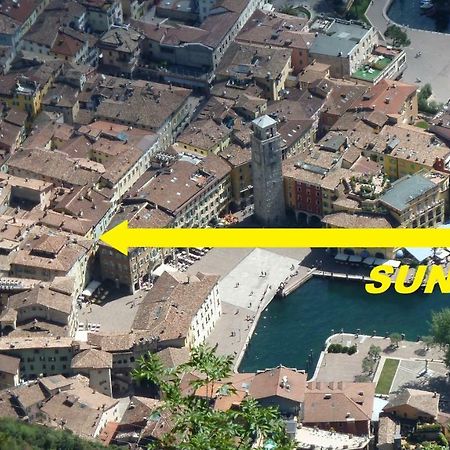 Appartamento Sunrise - Centro Storico N1 Рива-дель-Гарда Экстерьер фото