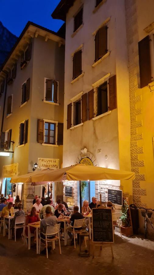 Appartamento Sunrise - Centro Storico N1 Рива-дель-Гарда Экстерьер фото
